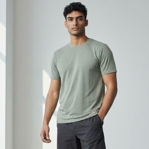 Vuori Strato Tech Tee Heather Green Performance V126 Gym Lounge Run Mens  XL